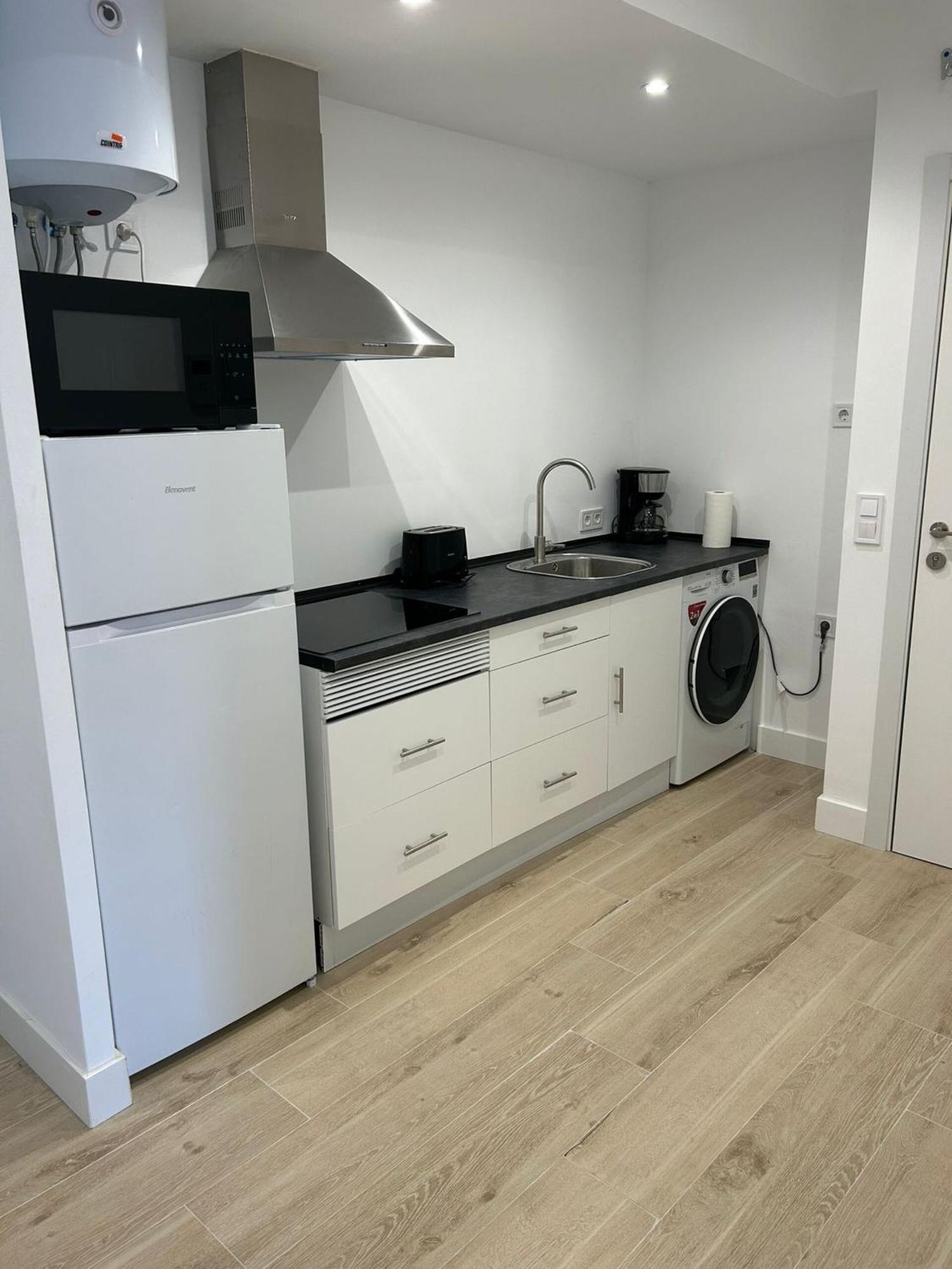 S6 Apartamento Nuevo, Madrid Eksteriør billede