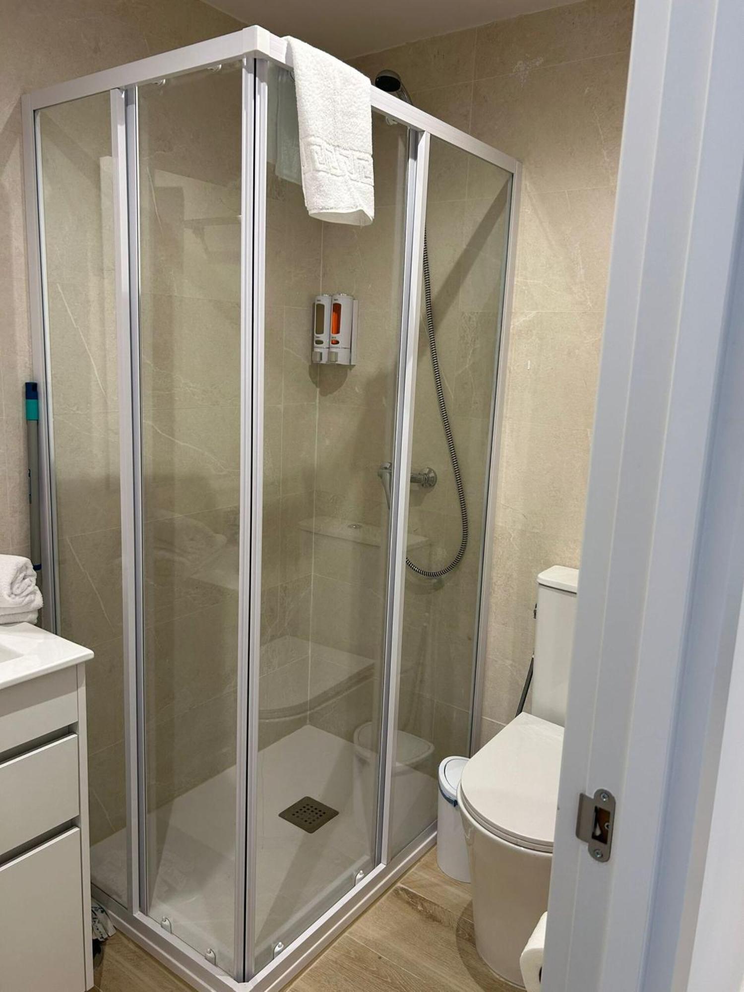 S6 Apartamento Nuevo, Madrid Eksteriør billede